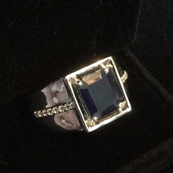 Gems & Minerals Other - Men’s Ring !  Dark Blue Rock Crystal Ring